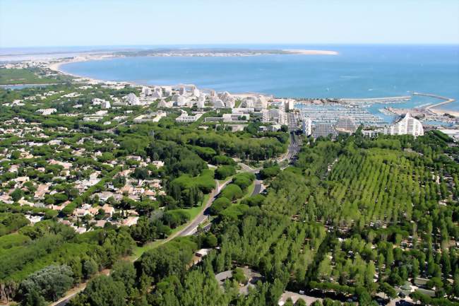 Vue aérienne de la Grande-Motte - La Grande-Motte (34280) - Hérault