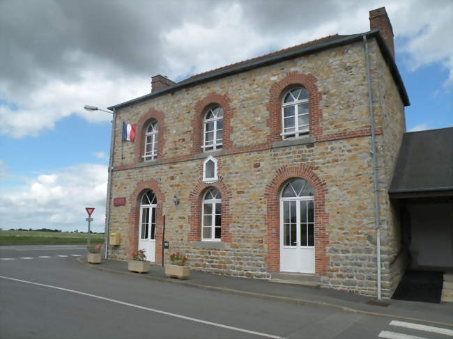 La mairie - Combourtillé (35210) - Ille-et-Vilaine