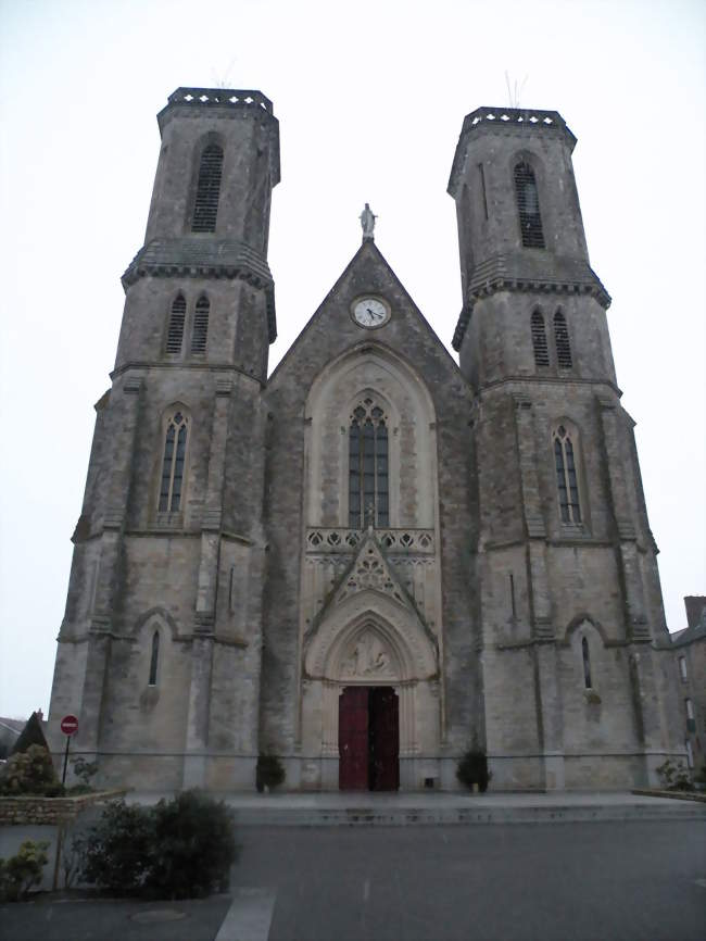 Léglise Saint-Pierre - Martigné-Ferchaud (35640) - Ille-et-Vilaine