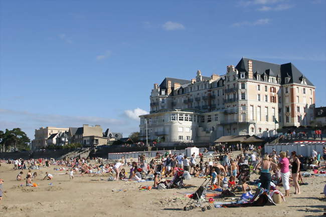 Visite guidée - Saint-Lunaire le rêve balnéaire