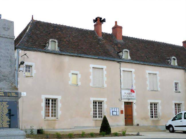 La mairie - Azay-le-Ferron (36290) - Indre