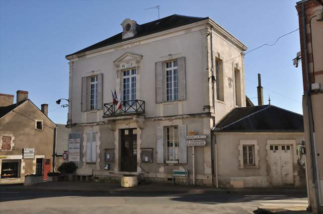 Aide ménager / Aide ménagère à domicile