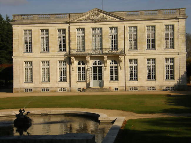 Le château de Bouges - Bouges-le-Château (36110) - Indre