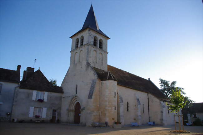 L'église Saint-Ambroix - Douadic (36300) - Indre