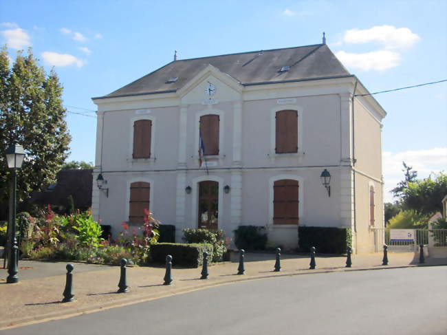 La mairie - Dun-le-Poëlier (36210) - Indre