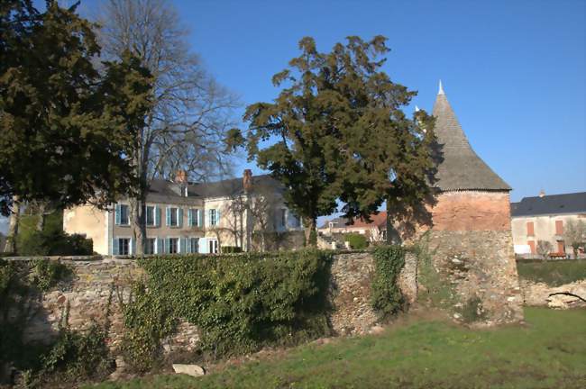 La mairie - Éguzon-Chantôme (36270) - Indre