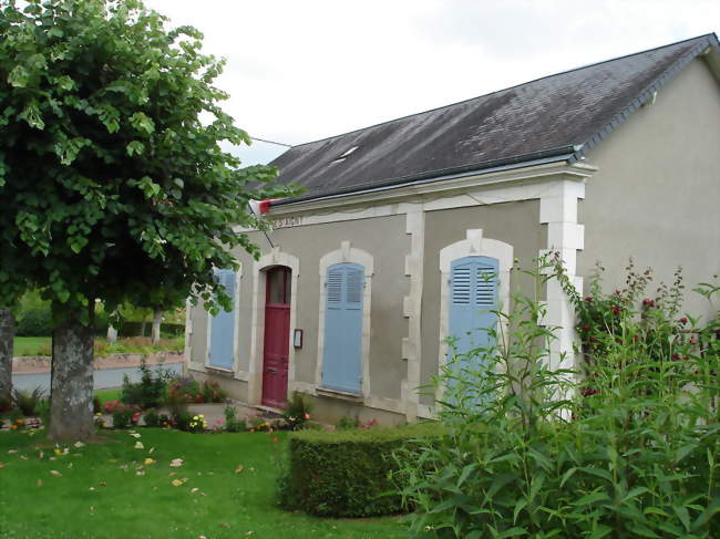 La mairie - Saint-Aigny (36300) - Indre