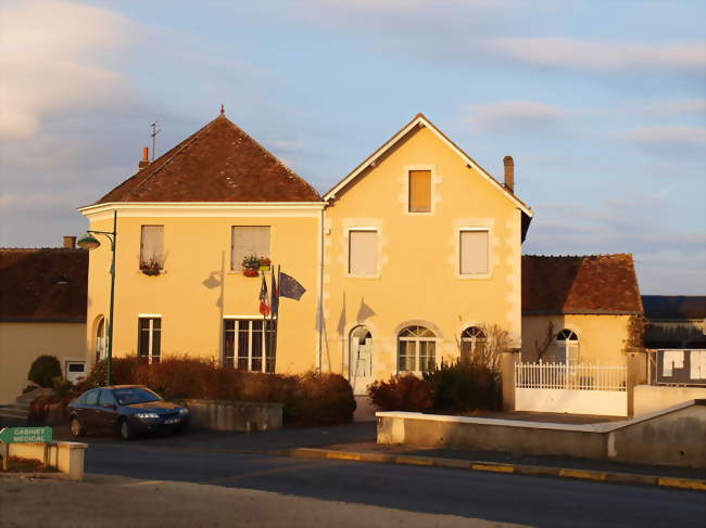 La mairie - Velles (36330) - Indre