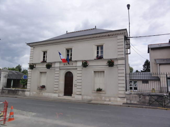 La mairie - Mosnes (37530) - Indre-et-Loire