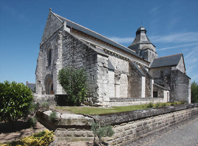 L'église Saint-Nicolas - Tavant (37220) - Indre-et-Loire
