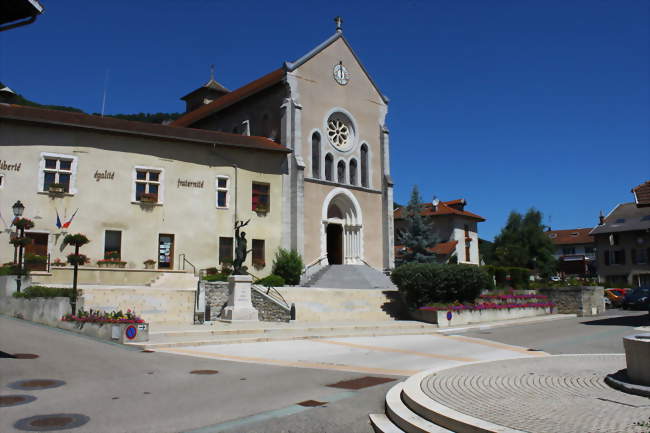 Mairie et église de Barraux - Barraux (38530) - Isère