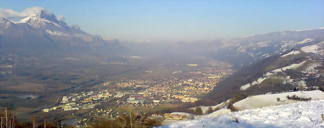 Vue de Domène et le Grésivaudan - Domène (38420) - Isère