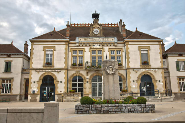 La mairie - Saint-Siméon-de-Bressieux (38870) - Isère