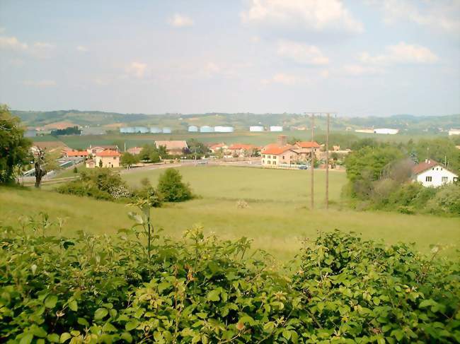 Vue du quartier de l'église - Serpaize (38200) - Isère