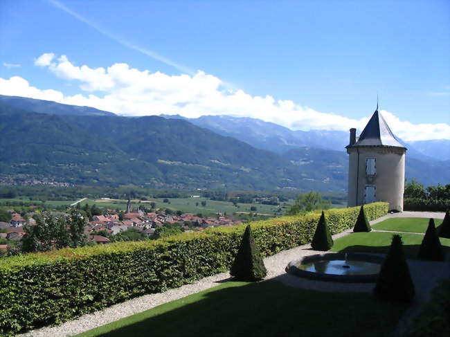 Vue depuis le chateau - Le Touvet (38660) - Isère