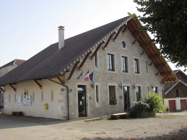 Mairie de Besain - Besain (39800) - Jura