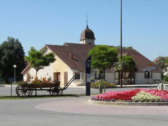 Salle des fêtes - Champdivers (39500) - Jura