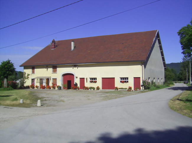 Maison à Montigny-sur-l'Ain - Montigny-sur-l'Ain (39300) - Jura