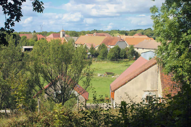 Vue de Nogna depuis le château de Beauregard - Nogna (39570) - Jura