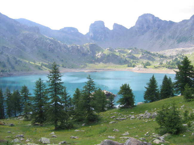 Le lac - Allos (04260) - Alpes-de-Haute-Provence