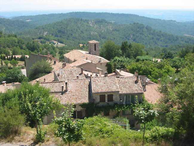 Vue de Montfuron - Montfuron (04110) - Alpes-de-Haute-Provence