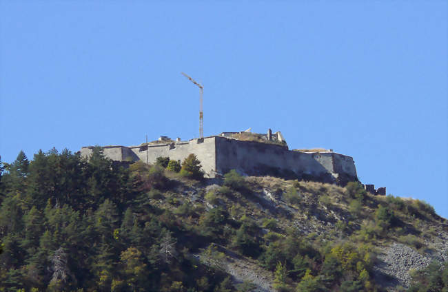 Fort Joubert - Saint-Vincent-les-Forts (04340) - Alpes-de-Haute-Provence