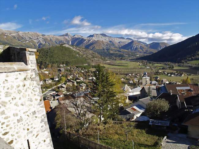 Vue de Seyne - Seyne (04140) - Alpes-de-Haute-Provence