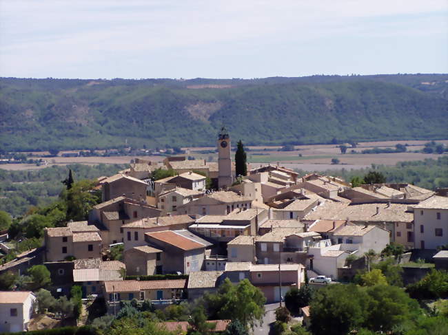 Vue sur le village - Villeneuve (04180) - Alpes-de-Haute-Provence