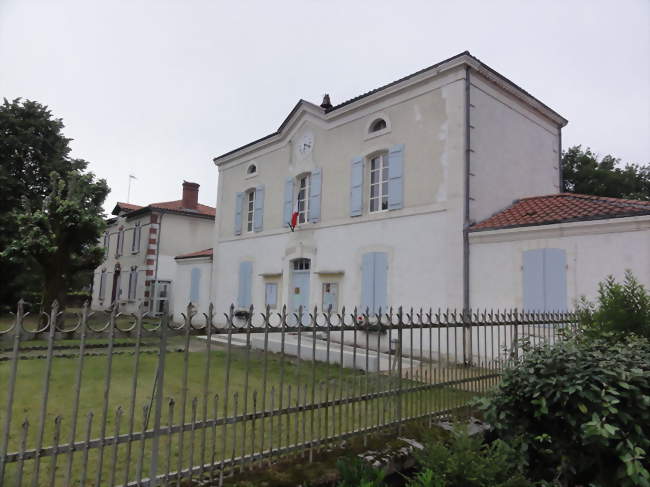 Mairie de Commensacq - Commensacq (40210) - Landes