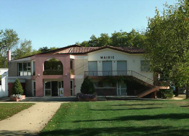 La mairie d'Eugénie-les-Bains - Eugénie-les-Bains (40320) - Landes