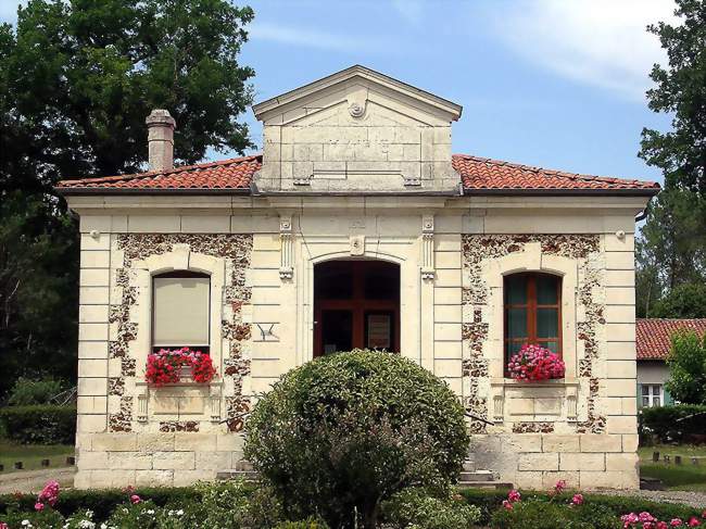 Mairie d'Uza - Uza (40170) - Landes