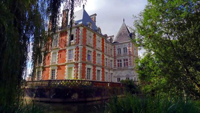 Château de Rocheux - Lignières (41160) - Loir-et-Cher