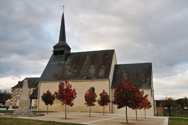 L'église Saint-Laurian - Loreux (41200) - Loir-et-Cher