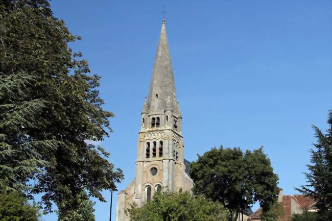 Eglise de Morée - Crédits: Francois Pournin/Panoramio/CC by SA