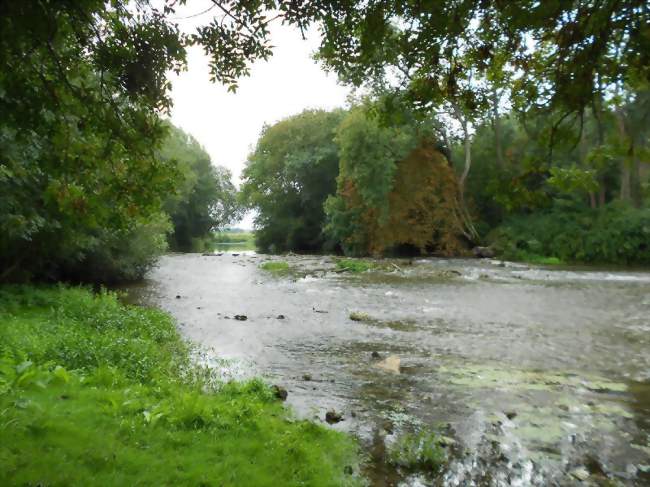 Alentours de Pezou - Crédits: cariacou/Panoramio/CC by SA