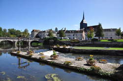 photo Vendeur / Vendeuse comptoir de matériels et équipements