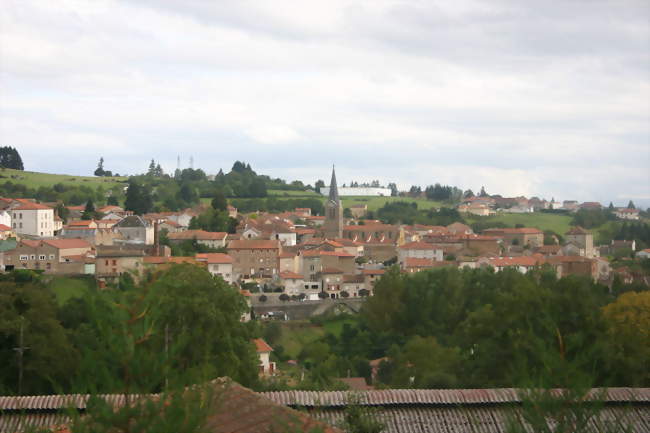 Bussières vue en hauteur - Bussières (42510) - Loire