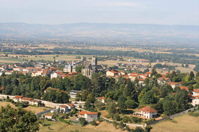 Vue générale de Saint-Galmier depuis la colline des Trois Croix - Saint-Galmier (42330) - Loire