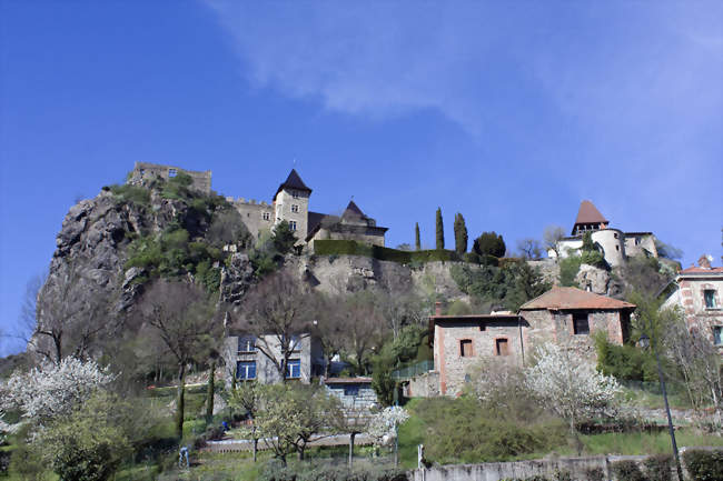 Le village haut - Saint-Paul-en-Cornillon (42240) - Loire