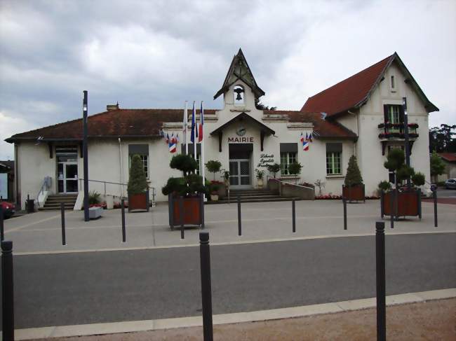 La mairie - Veauche (42340) - Loire