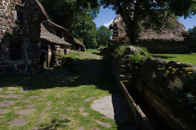 Ferme des frères Perrel - Moudeyres (43150) - Haute-Loire