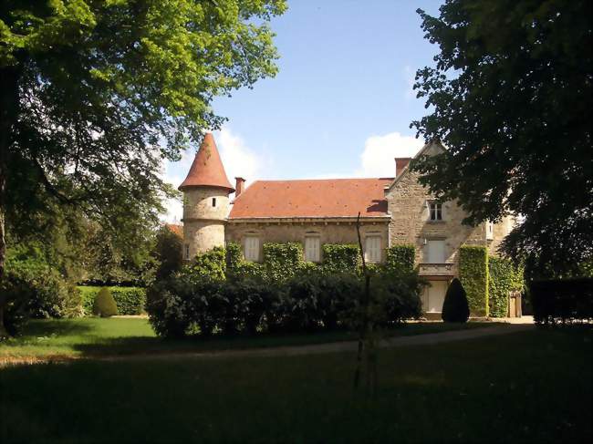 Château de Séjallières à Saint-Jean-Lachalm - Saint-Romain-Lachalm (43620) - Haute-Loire