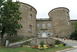 SORTIE DE L'UPT / sortie découverte à l’Abbaye de DOUE à Saint-Germain Laprade (43700)