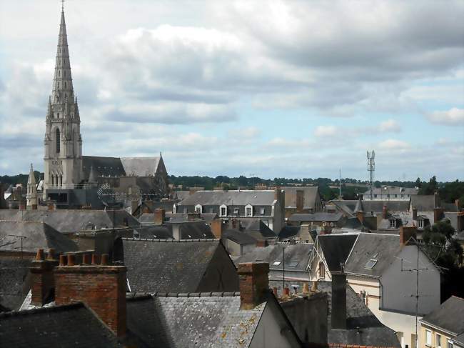 Vue sur les toits du centre-ville depuis le château - Châteaubriant (44110) - Loire-Atlantique