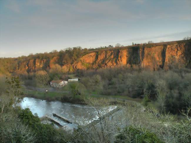 Les bords de Maine à Pont-Caffino - Château-Thébaud (44690) - Loire-Atlantique