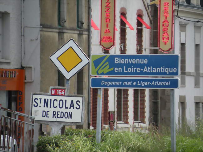 Entrée dans Saint-Nicolas depuis Redon - Saint-Nicolas-de-Redon (44460) - Loire-Atlantique