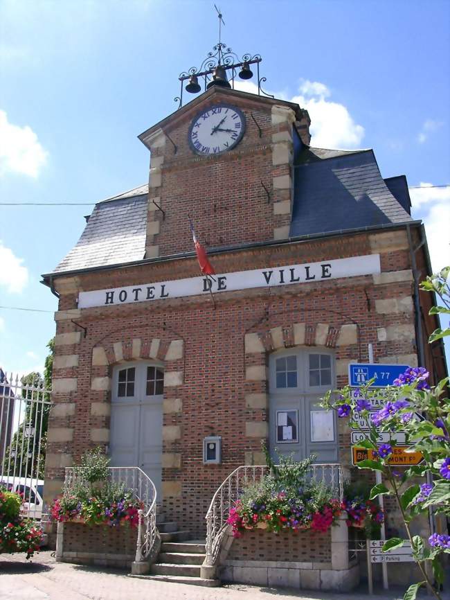 La mairie - Bellegarde (45270) - Loiret