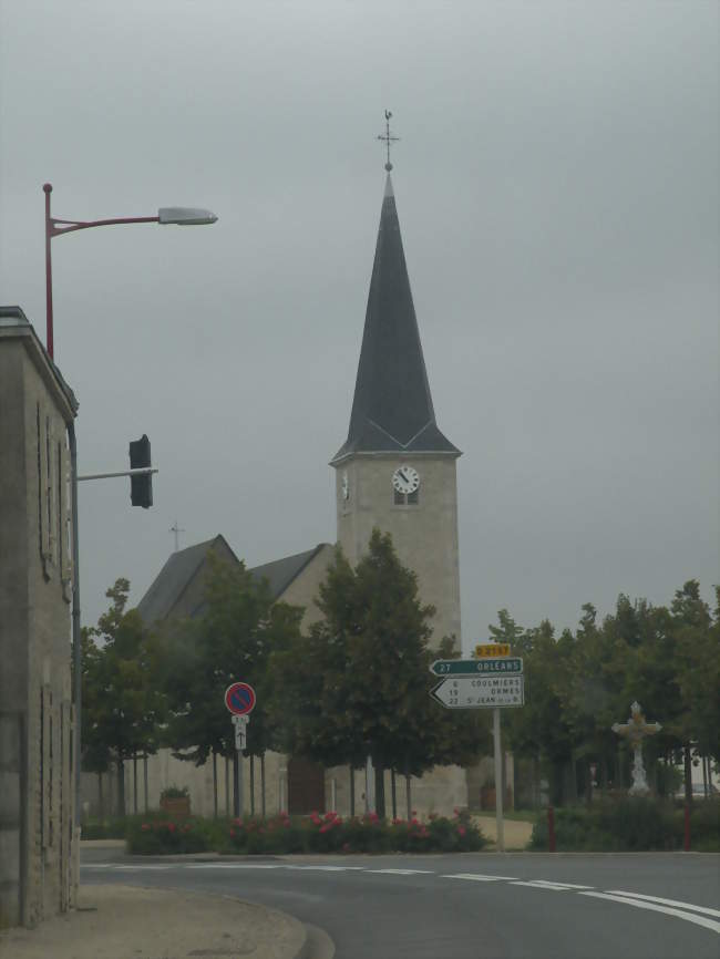 L'église - Charsonville (45130) - Loiret