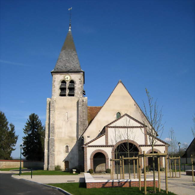L'église - Chuelles (45220) - Loiret