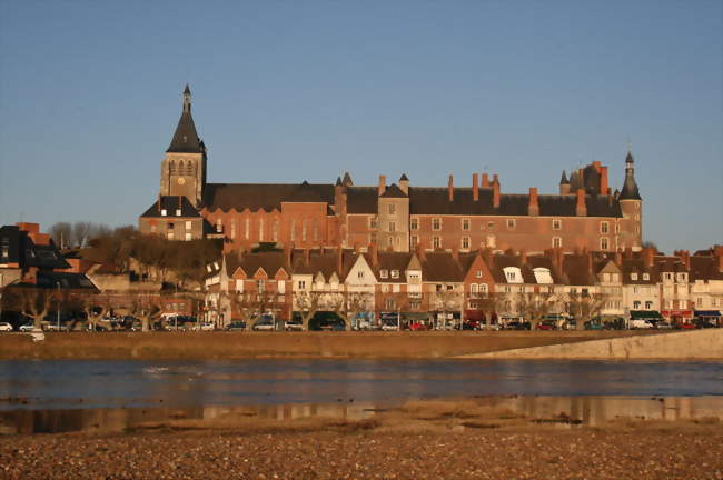 Le château de Gien - Gien (45500) - Loiret